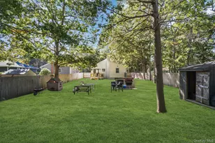 130 Auborn Ave, Shirley, NY 11967 - Photo 46