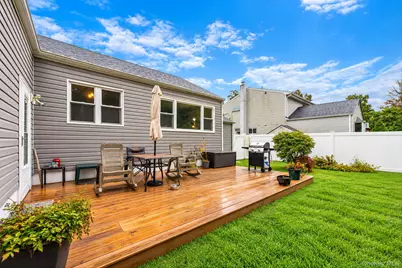 24 Chapel Place, North Babylon, NY 11703 - Photo 18