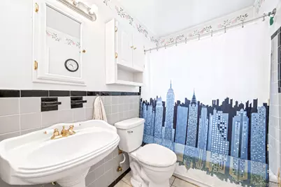 24 Chapel Place, North Babylon, NY 11703 - Photo 14