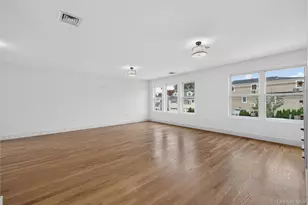 265 Roosevelt Ave, Freeport, NY 11520 - Photo 12