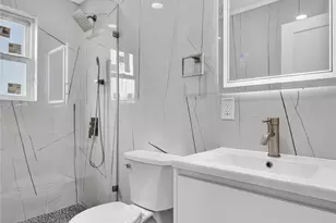 265 Roosevelt Ave, Freeport, NY 11520 - Photo 18