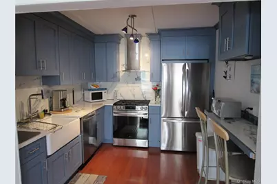 94 Main Street #1, Westhampton Beach, NY 11978 - Photo 2