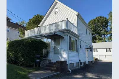 6 Red Brook Terrace, Great Neck, NY 11024 - Photo 1
