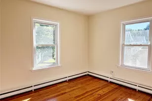 92 School St, Oyster Bay, NY 11771 - Photo 12
