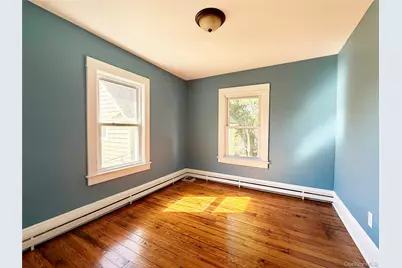 92 School Street, Oyster Bay, NY 11771 - Photo 10