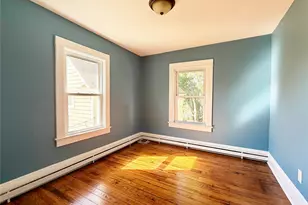92 School St, Oyster Bay, NY 11771 - Photo 10