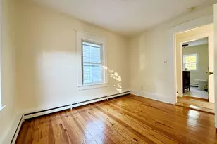 92 School St, Oyster Bay, NY 11771 - Photo 8