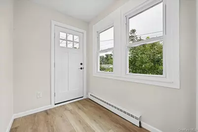 14 Corona Road, Sound Beach, NY 11789 - Photo 2