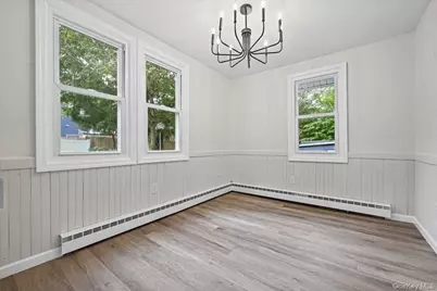 14 Corona Road, Sound Beach, NY 11789 - Photo 10