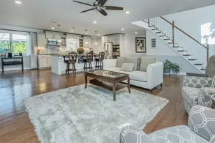 752 Kensington Ct, Westbury, NY 11590 - Photo 6