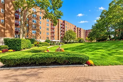 1300 Midland Avenue #C26, Yonkers, NY 10704 - Photo 22