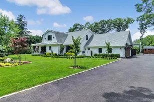 99 Beach Rd, Westhampton Beach, NY 11978 - Photo 2