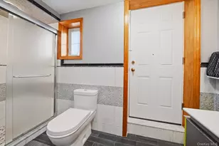 2624 Flower St, Westbury, NY 11590 - Photo 30
