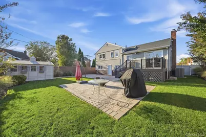 2624 Flower Street, Westbury, NY 11590 - Photo 6
