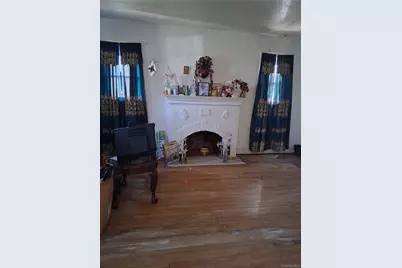 139-23 230 Street, Springfield Gardens, NY 11413 - Photo 4
