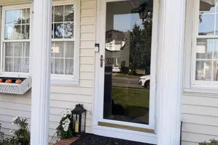 992 Davison Pl, Baldwin, NY 11510 - Photo 4