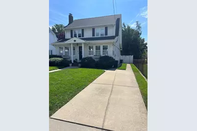 992 Davison Place, Baldwin, NY 11510 - Photo 1