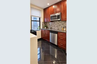 21-38 35th Street #2C, Astoria, NY 11105 - Photo 16