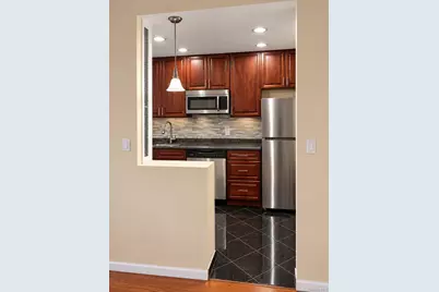 21-38 35th Street #2C, Astoria, NY 11105 - Photo 12