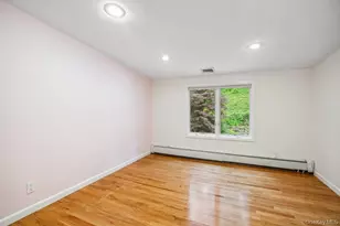 44 Sandy Hollow Rd, Port Washington, NY 11050 - Photo 22