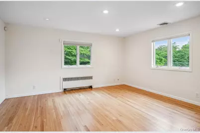 44 Sandy Hollow Road, Port Washington, NY 11050 - Photo 20