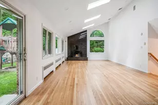 44 Sandy Hollow Rd, Port Washington, NY 11050 - Photo 12