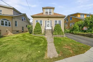 604 Roosevelt, Peekskill, NY 10566 - Photo 2