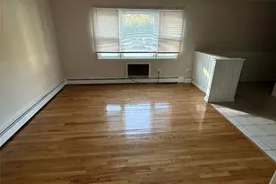 635 South St, Highland, NY 12528 - Photo 4