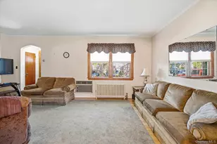 60-50 69th Ln, Maspeth, NY 11378 - Photo 6