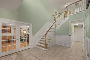 46 Garden City St, Bay Shore, NY 11706 - Photo 2