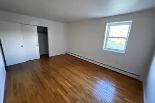 635 South St, Highland, NY 12528 - Photo 16