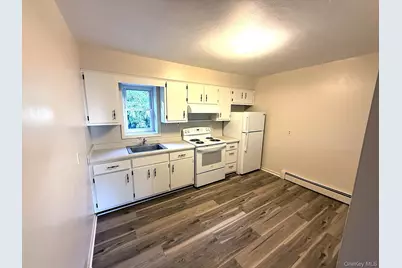635 South Street #8, Highland, NY 12528 - Photo 8