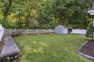 24 Revolutionary Rd, Cortlandt Manor, NY 10567 - Photo 16