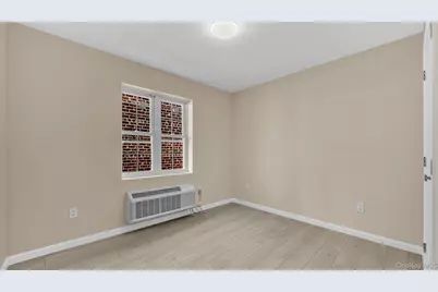 955 E 229th Street, Bronx, NY 10466 - Photo 26