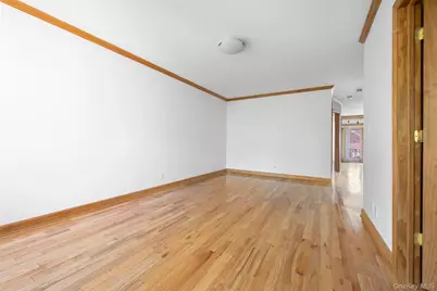 5844 81st Street, Middle Village, NY 11379 - Photo 4