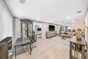 740 Blue Ridge Dr, Medford, NY 11763 - Photo 10
