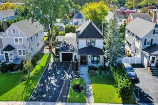 258 Rider Ave, Malverne, NY 11565 - Photo 34