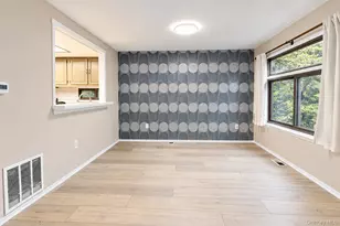 83 Treetop Cir, Nanuet, NY 10954 - Photo 4