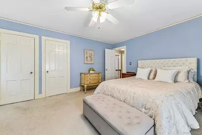 20 Revere Drive E, Floral Park, NY 11001 - Photo 24