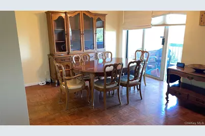 111 Cherry Valley Avenue #702 W, Garden City, NY 11530 - Photo 16