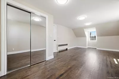 48 Flower Street, Hicksville, NY 11801 - Photo 26