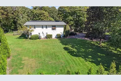220 Causeway, Lawrence, NY 11559 - Photo 48