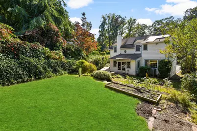 51 Maywood Road, New Rochelle, NY 10804 - Photo 40
