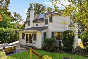 51 Maywood Rd, New Rochelle, NY 10804 - Photo 38