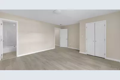 957 E 229th Street, Bronx, NY 10466 - Photo 30