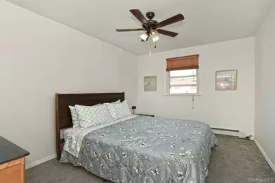 2086 Washington Avenue, Seaford, NY 11783 - Photo 10