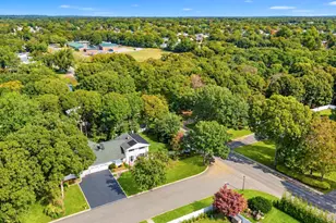 1 Porpoise Dr, Centereach, NY 11720 - Photo 8