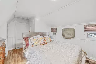 414 Avalon Pl, East Meadow, NY 11554 - Photo 32