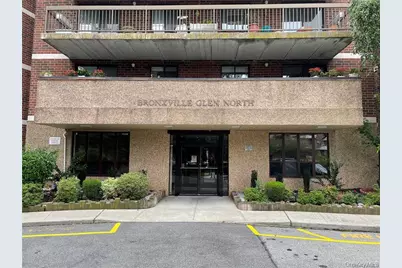 1374 Midland Avenue #402, Yonkers, NY 10708 - Photo 2
