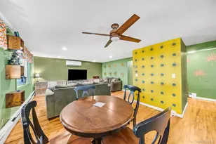 12 Mountain St, Ronkonkoma, NY 11779 - Photo 8